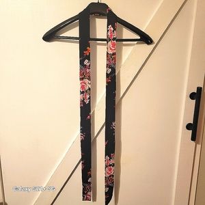 Plus-sized floral wrap/scarf